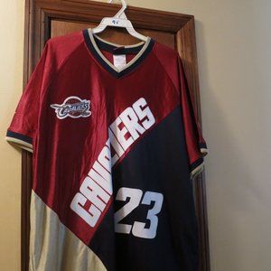 VERY RARE LEBRON JAMES # 23 Majestic Shooter jersey size large